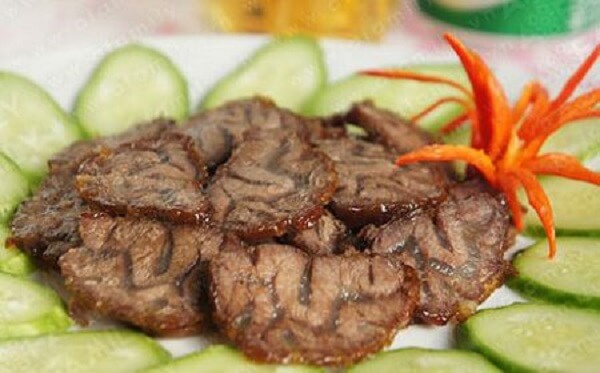 Món thịt bắp bò kho gừng là một trong những món ăn đặc trưng ẩm thực đất Bắc