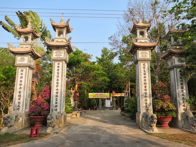 Lễ Hoàn Nguyện Chùa Phật Ân – Long Thành, Đồng Nai | Gia Đình Phật Tử Việt Nam Trên Thế Giới